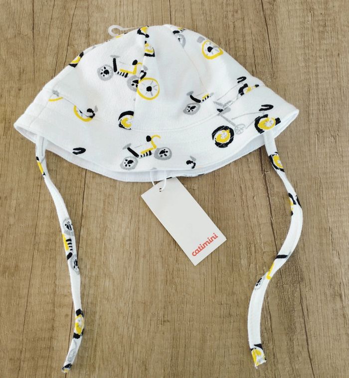 Chapeau bob fille blanc taille 46 Catimini