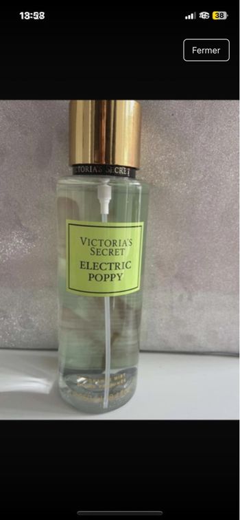 Brume victoria secret « électricité poppy »