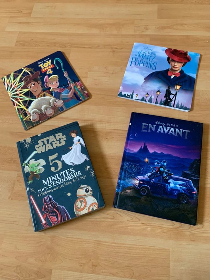 Lot livres Disney - photo numéro 1