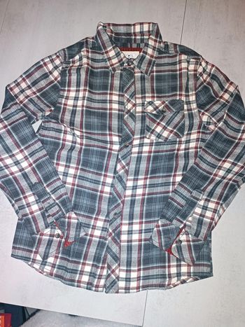 Chemise pataugas 14 ans