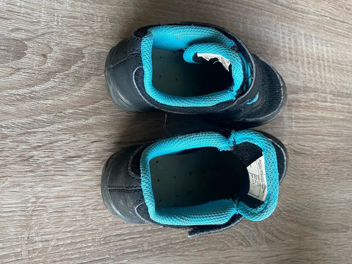 Chaussure de sport - photo numéro 4