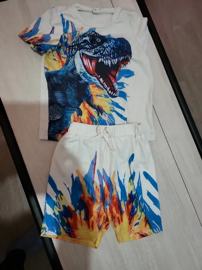 Ensemble 4 ans