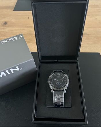 Garmin D2 Mach 1 Pro Neuf Montre connectée