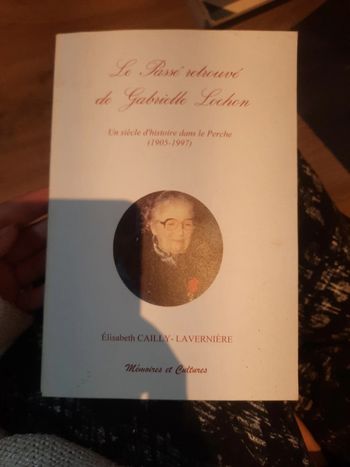 Livre les mémoires et culture perche p j