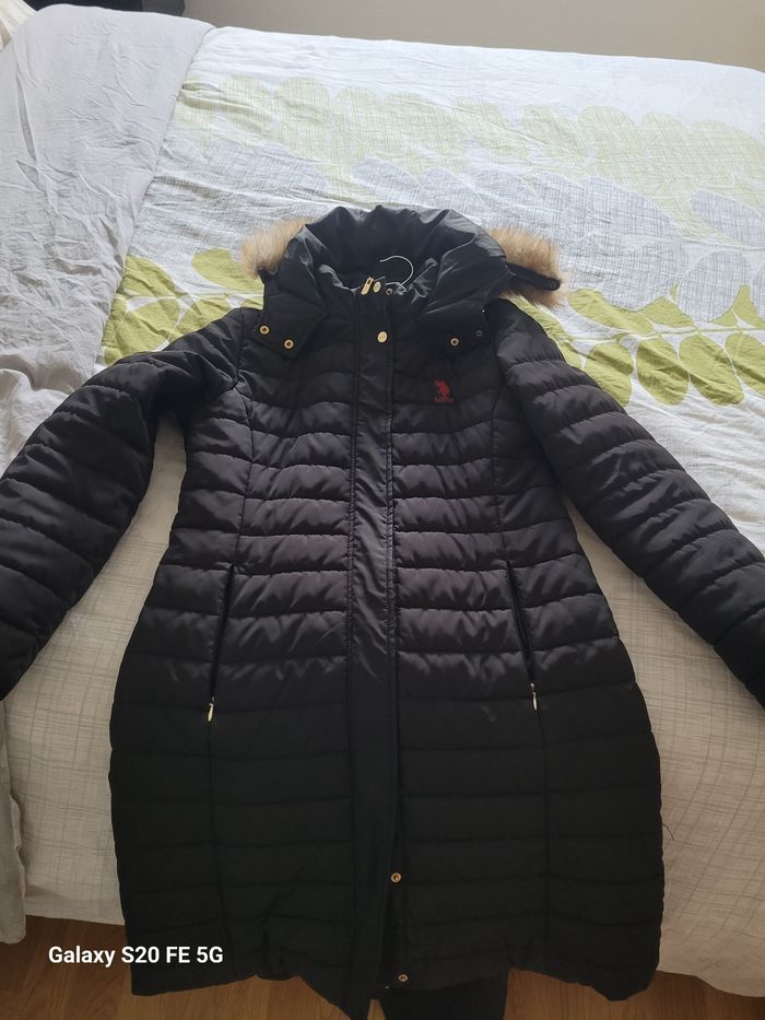 Je mis en vente  une belle doudoune très bonne état très peu porté - photo numéro 2