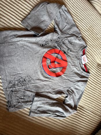 T shirt manches longues Marvel