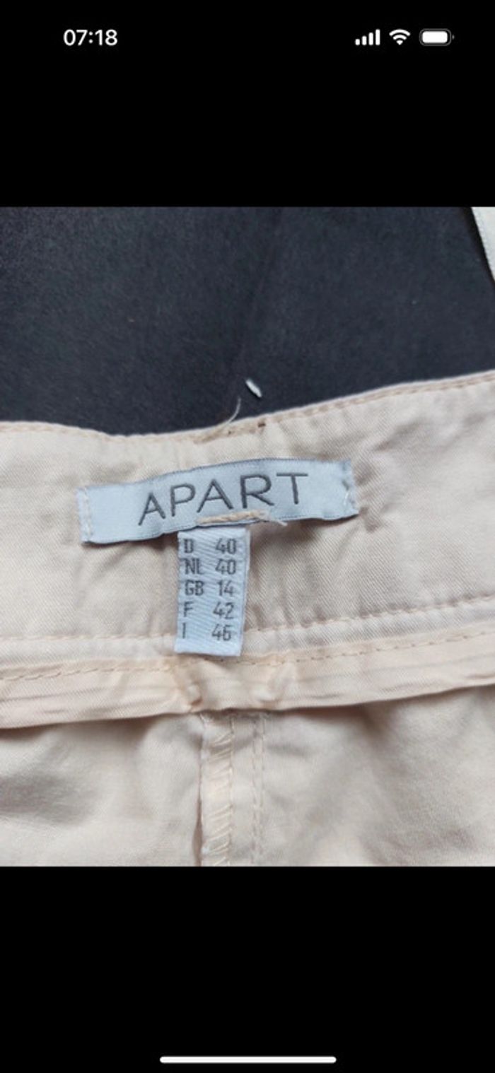 Pantalon léger Apart taille 42 - photo numéro 4