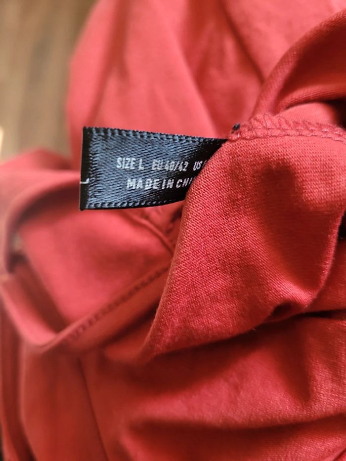 Robe asymetrie rouge - photo numéro 3
