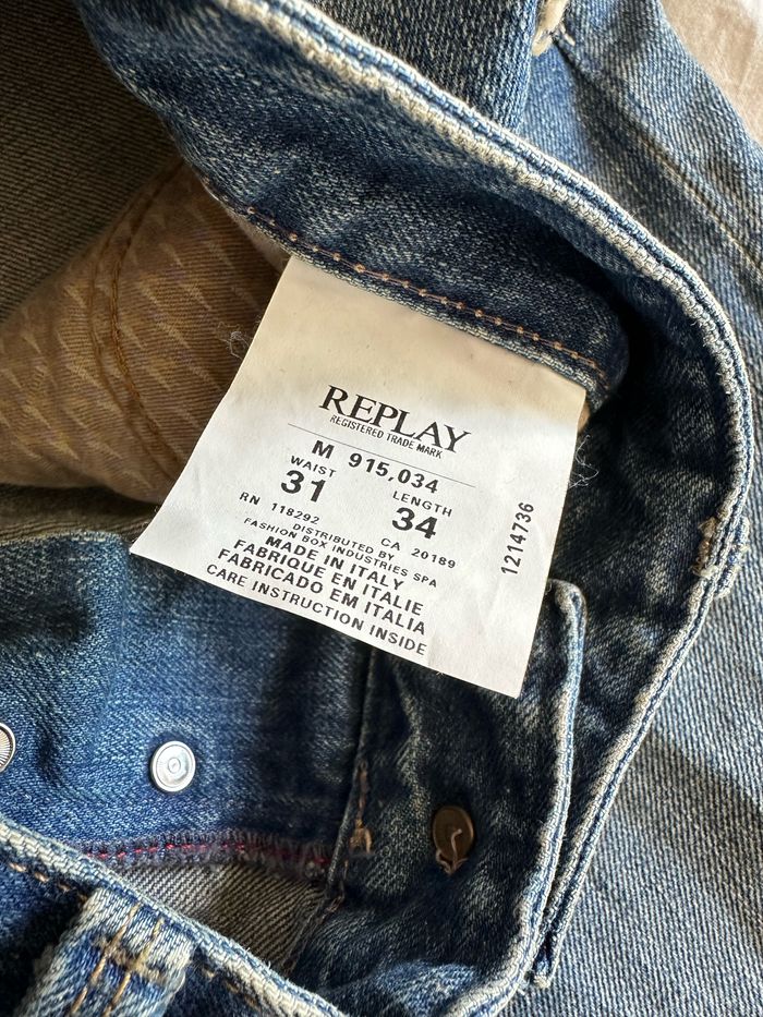 Jean bleu délavé et troué homme Replay - Taille 31x34. - photo numéro 3