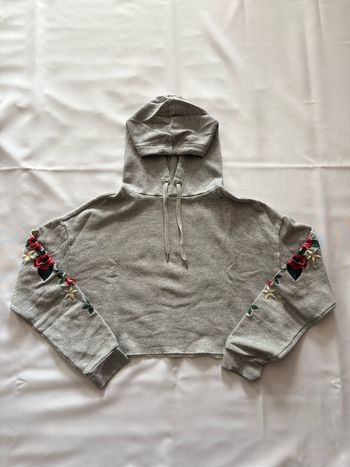 Top/Sweat court à capuche avec broderie fleuries - S/36