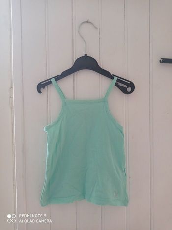 Haut bretelles taille 6 mois