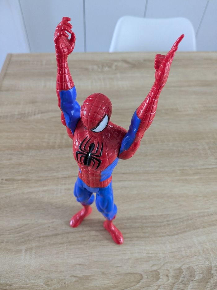 Figurine Spiderman 30cm - photo numéro 3