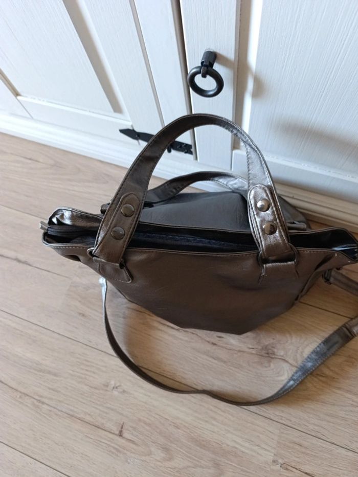 Sac a main bandoulière neuf - photo numéro 4