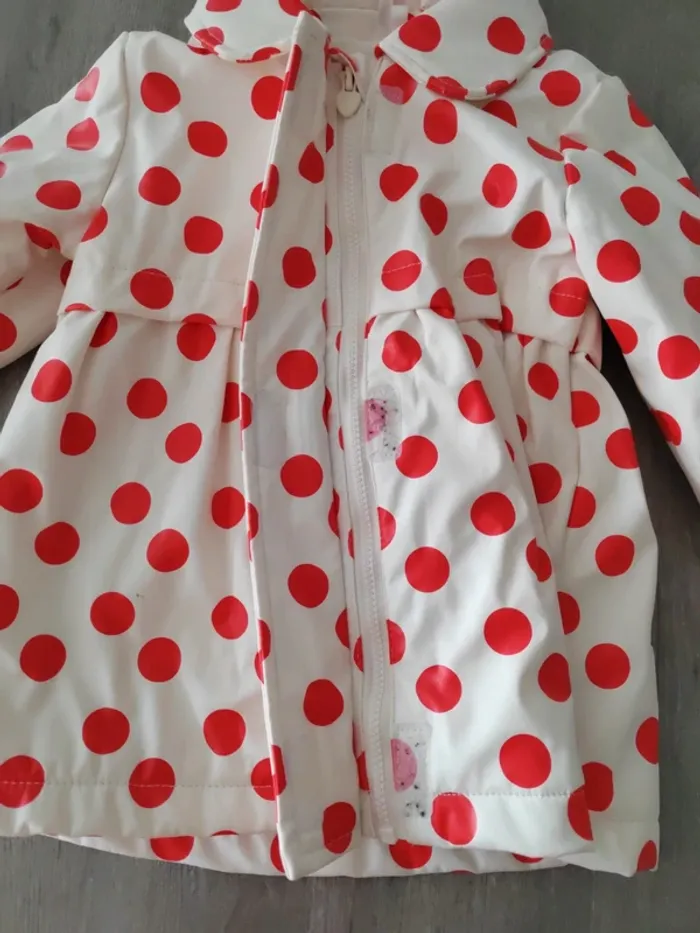 Imperméable à pois 🔴 - photo numéro 2