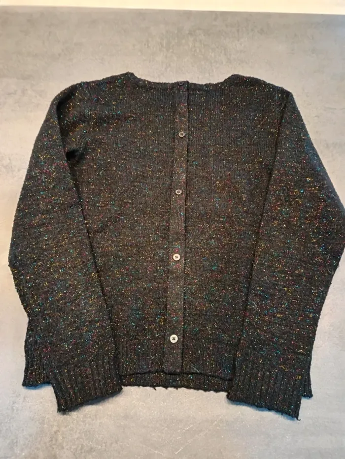 Vends pulls fin pailleté Kiabi taille Kiabi taille 12 ans. - photo numéro 3