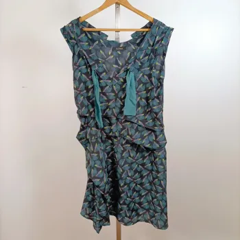 Robe fluide imprimé oiseaux Cotélac à volants et lien contrastant noir bleu taille S estimée A1362