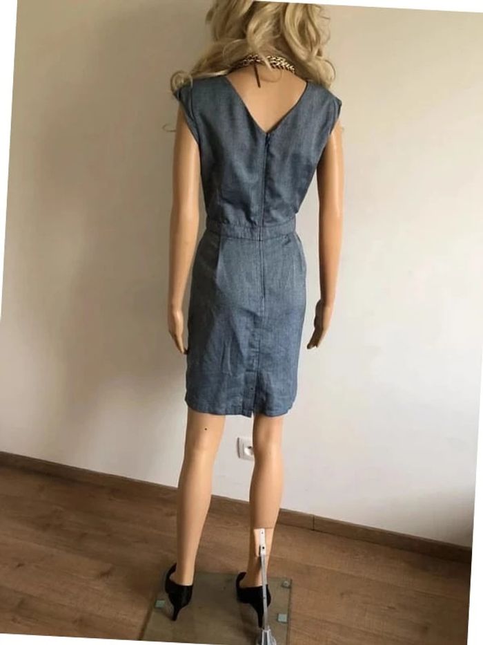 Robe bleue à manches courtes Lola Espeleta taille M jamais portée - photo numéro 9