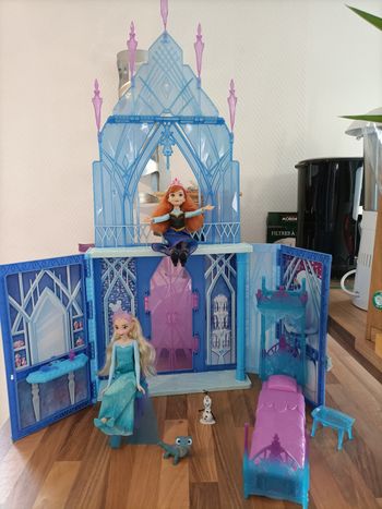 Palais des glaces Reine des Neiges - Château Arendelle -Elsa, Anna,Olaf, Bruni