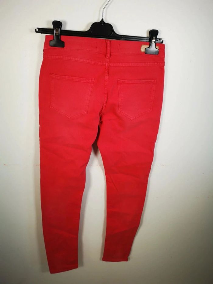 C33 jeans rouge Maison scotch W26 - photo numéro 2