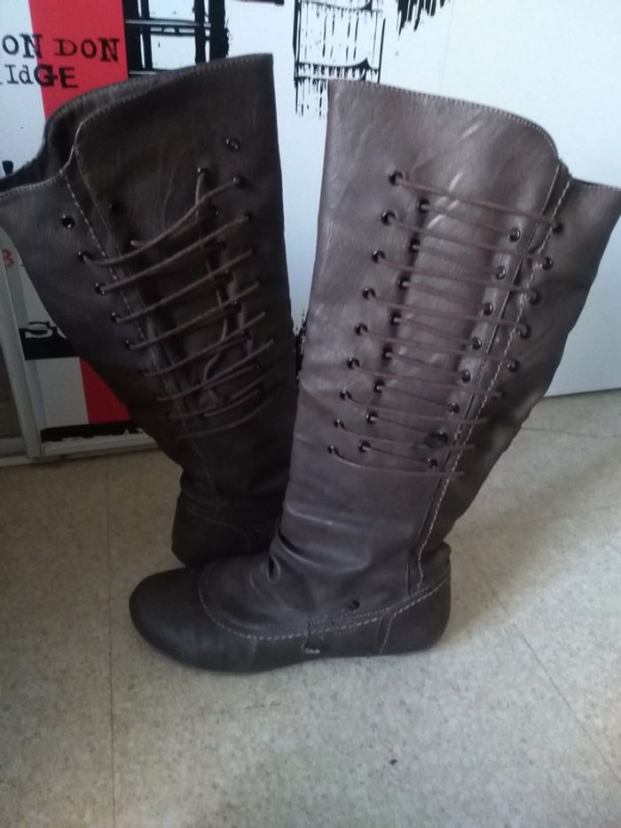 Bottes - photo numéro 2