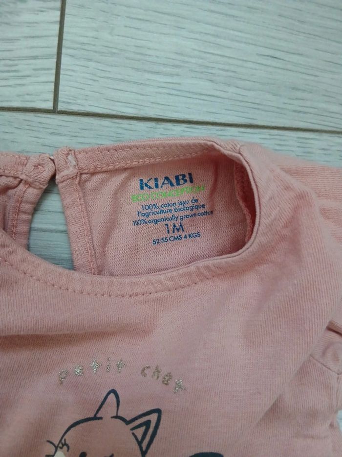 Tshirt manches longues ~ Kiabi ~ 1mois (52-55cm/4kg) - photo numéro 3
