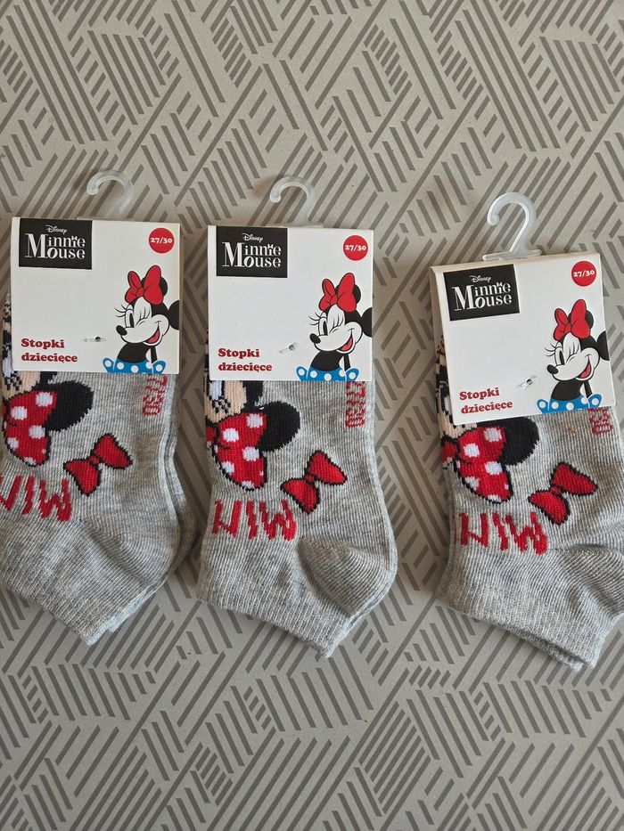 Lot 3 paires de chaussettes neuves Minnie 27/30