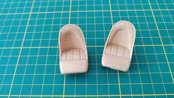 Lot x2 sièges pièce détachée miniature Bburago Burago Jaguar type E 1961 1/18 1/18e 1/18ème #B88