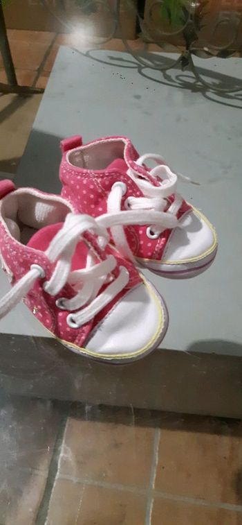 Chaussure bebe 17