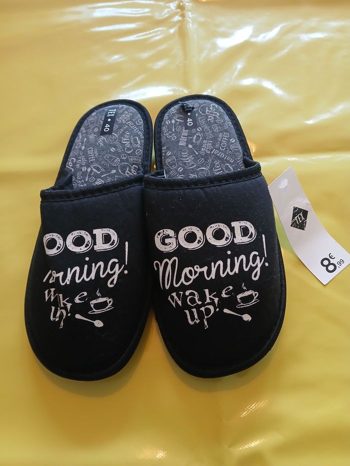 chaussons noir homme 40