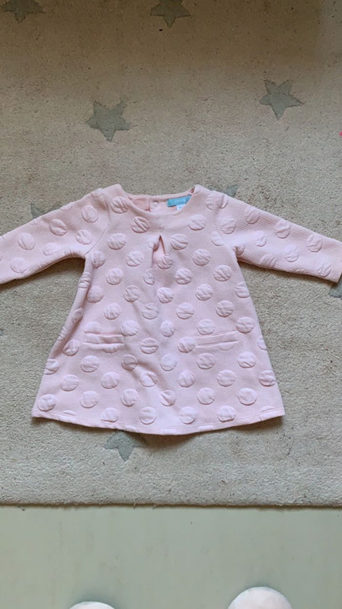 Robe taille 6 mois