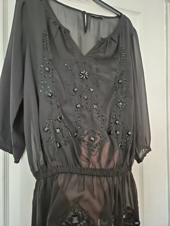 blouse manches 3/4 bréal noir avec bijoux - photo numéro 3