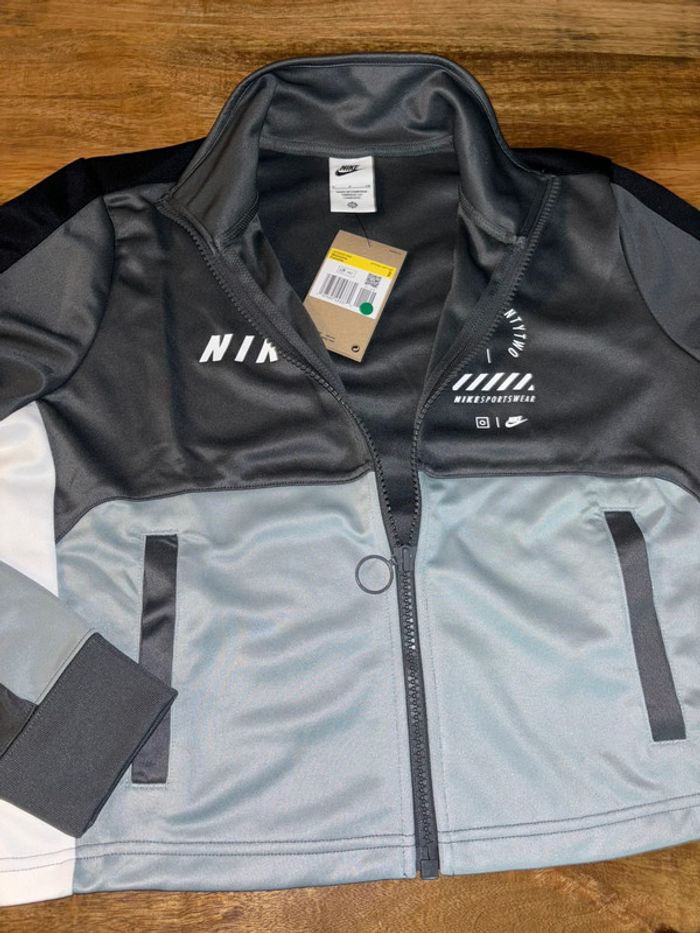 Veste Jogging Nike T.S Neuve - photo numéro 3