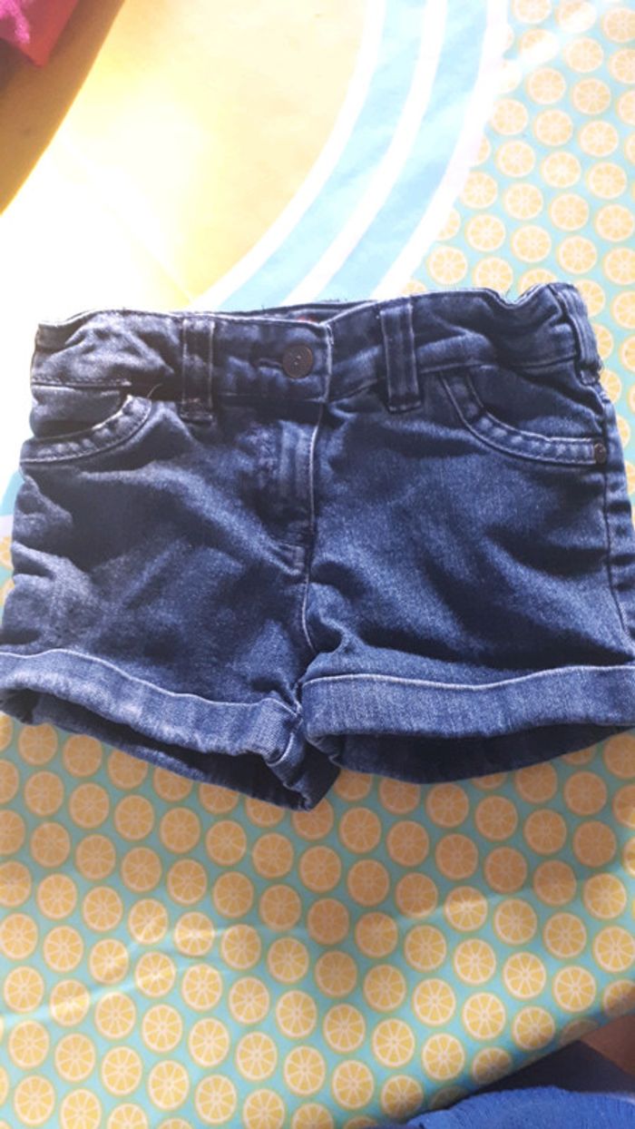 *Short jeans 5 ans
