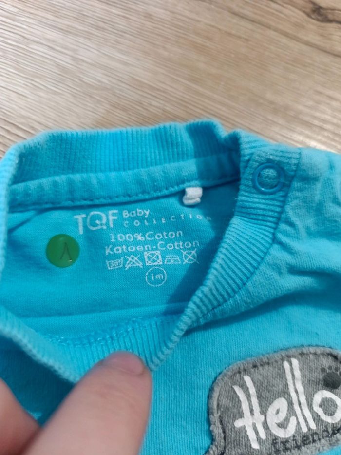T-shirt TQF 1 mois - photo numéro 3