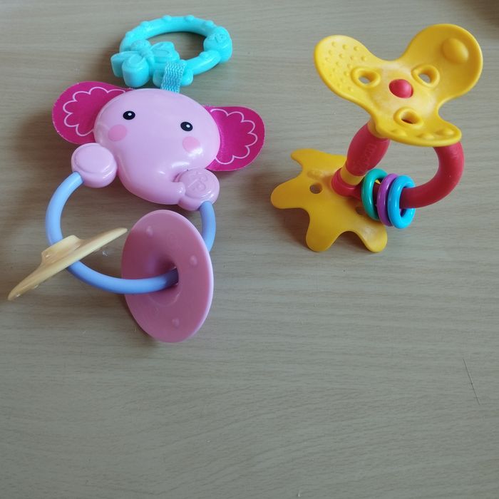 Jouets pour bébé - photo numéro 2
