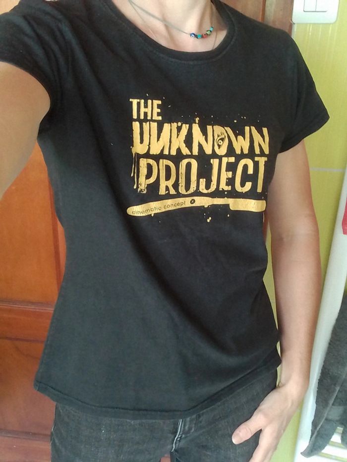 T-shirt femme noir The Unknown Project - photo numéro 2