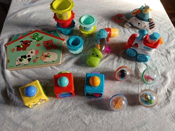 Lot de jouets