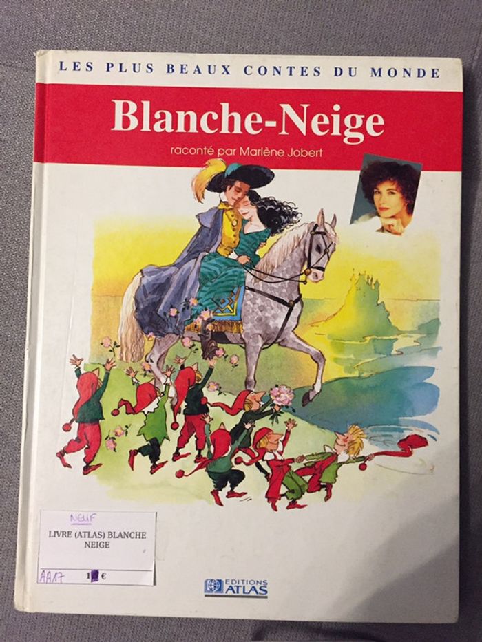 AA17-Blanche neige NEUF