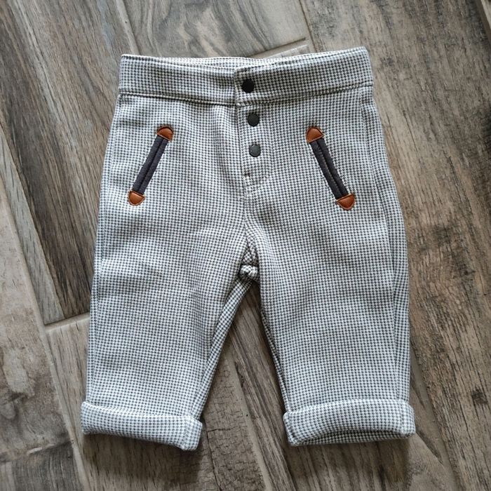 Pantalon Obaïbi 9 mois neuf