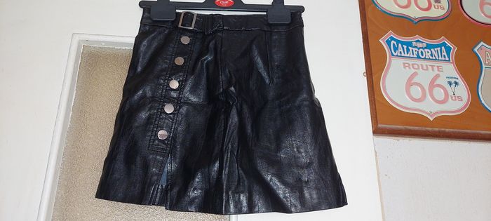 Jupe courte bershka