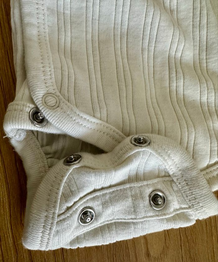 Body évolutif manches longues 1 mois - photo numéro 3