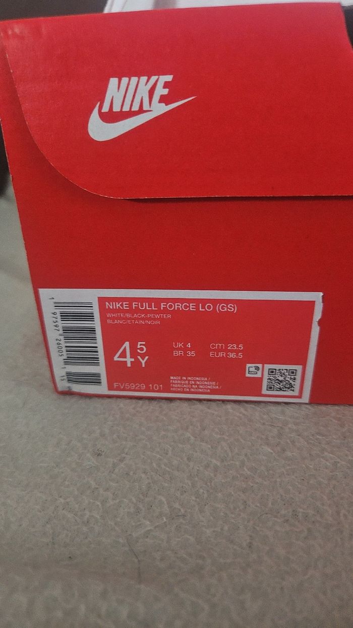 Basket nike authentique neuf - photo numéro 6