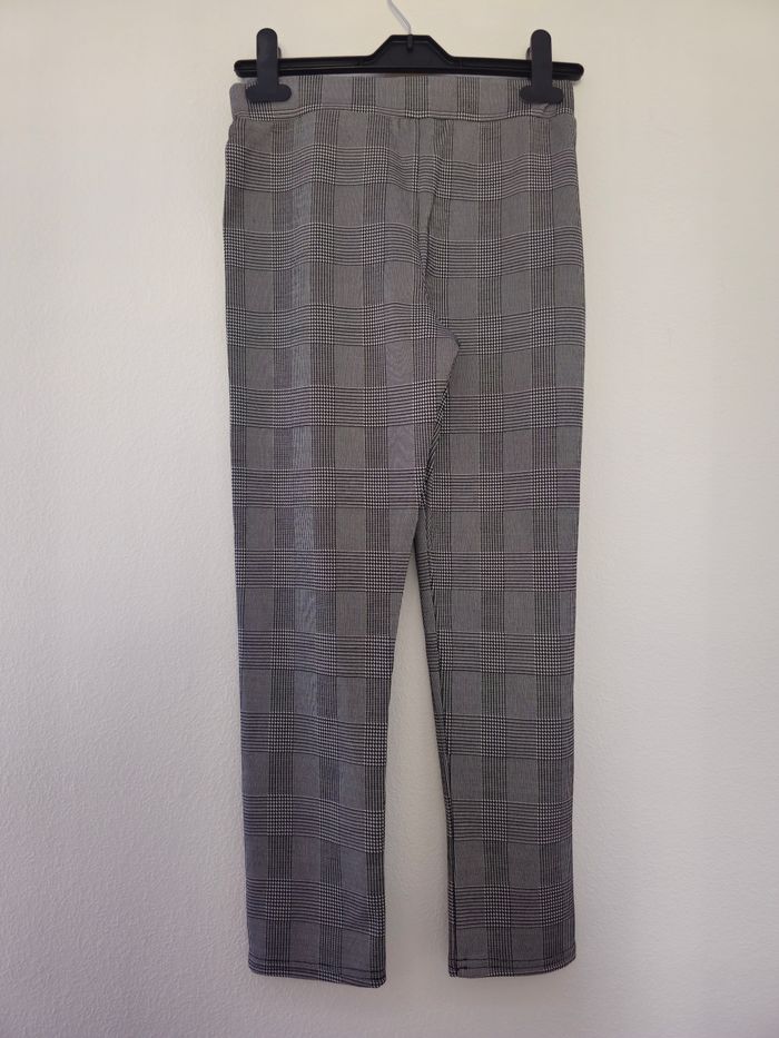 Lot pantalon + haut 10 ans - photo numéro 6