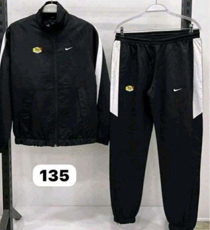 Survêtement TN Nike