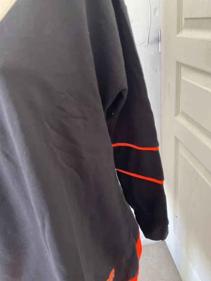 Pull, orange et noir n°439 - photo numéro 3