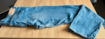 Jean femme creeks
