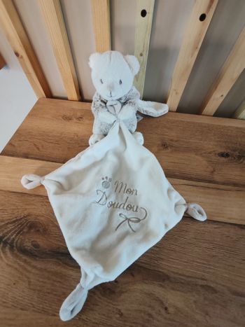 Ours déguisé en lapin Nicotoy