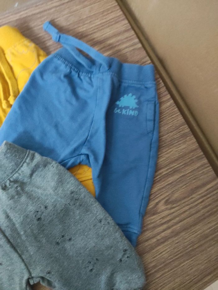 Lot bas. Jogging - photo numéro 4