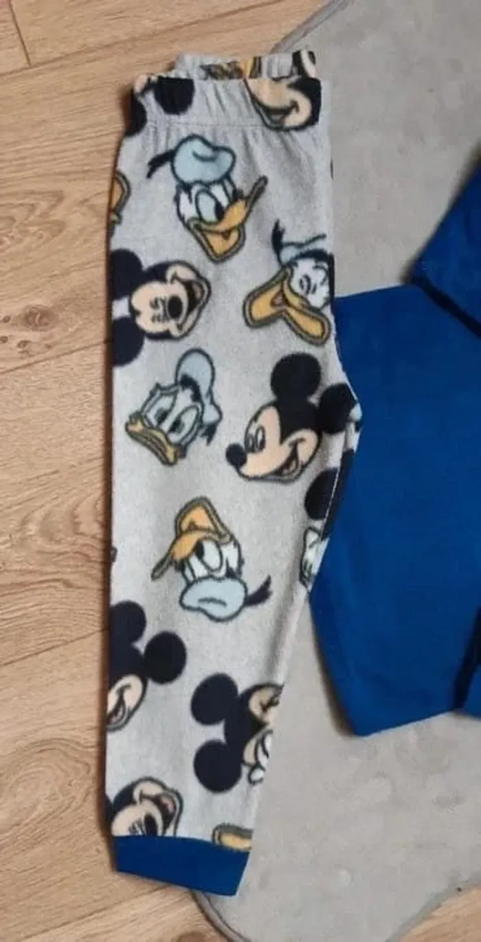 Pyjama chaud disney mickey & donald 24/36 mois état neuf - photo numéro 3