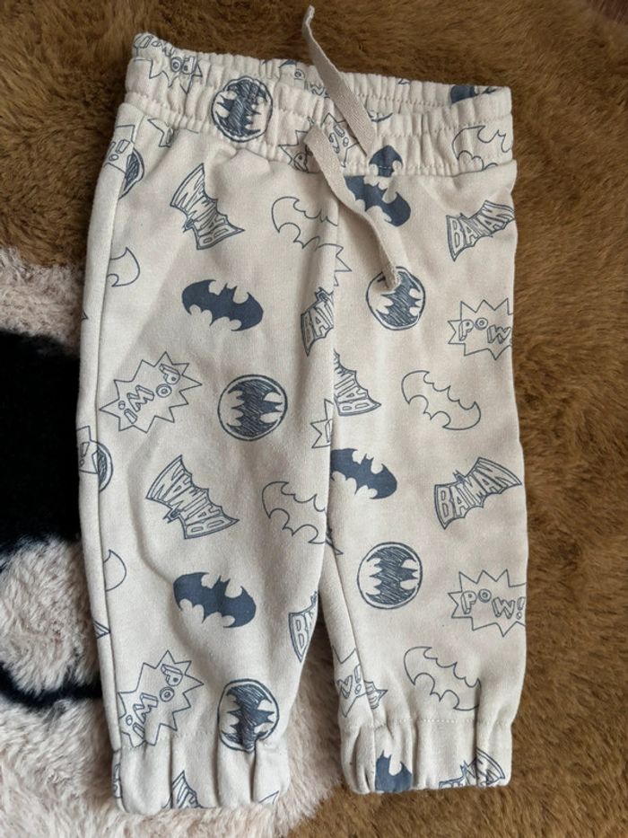 Ensemble jogging beige BATMAN t.6m - photo numéro 4